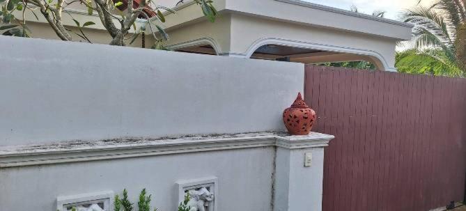 Villa Tanya Ban Saiyuan Екстериор снимка